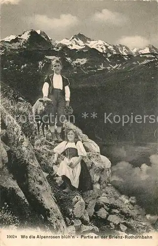 AK / Ansichtskarte Brienzer_Rothorn_BE Rothornbahn Kinder in Tracht Brienzer_Rothorn_BE