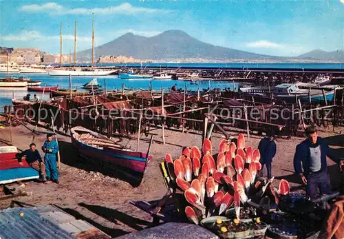 AK / Ansichtskarte Napoli_Neapel Mergellina Hafen Fischer Napoli Neapel