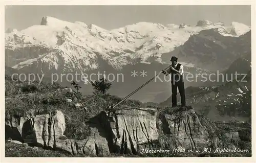 AK / Ansichtskarte Alphorn Alphornblaeser Stanserhorn  Alphorn