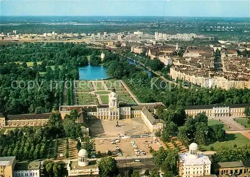 AK / Ansichtskarte Berlin Charlottenburger Schloss Fliegeraufnahme Berlin