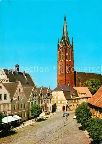 AK / Ansichtskarte Kemberg Platz des Friedens Kirche Kemberg