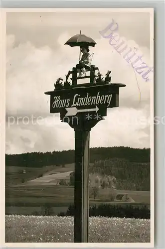 AK / Ansichtskarte St_Peter_Schwarzwald Haus Lindenberg Wegweiser St_Peter_Schwarzwald