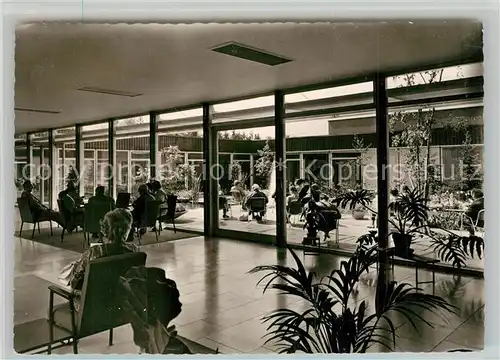 AK / Ansichtskarte Bad_Krozingen Gr Thermalbad Warteraum und Atrium Bad_Krozingen