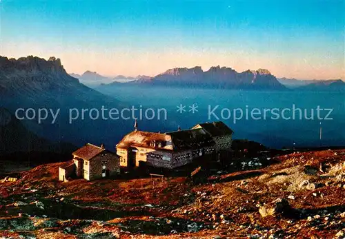AK / Ansichtskarte Voels_Schlern_Suedtirol Rifugio Bolzano al Monte Pez Il Latemar Dolomiti Schlernhaus Dolomiten Voels_Schlern_Suedtirol