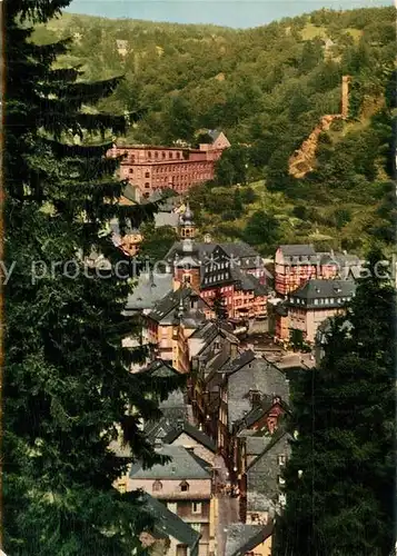 AK / Ansichtskarte Monschau mit Blick auf Rotes Haus und Burgruine Haller Monschau