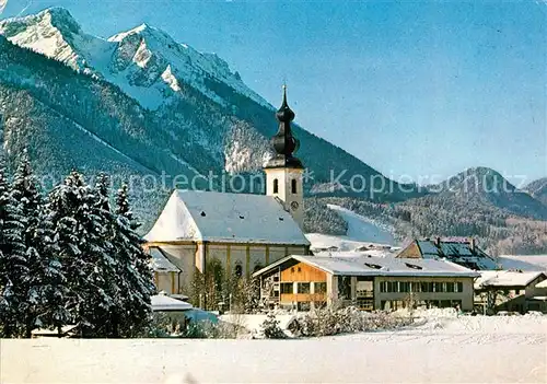AK / Ansichtskarte Inzell Kirche mit Rauschenberg Inzell