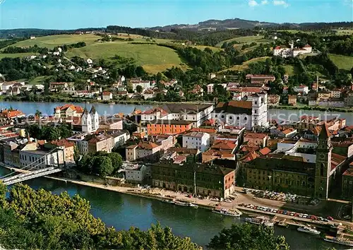 AK / Ansichtskarte Passau Blick vom Oberhaus auf die Altstadt mit Donau und Inn Passau