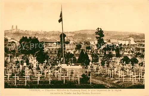 AK / Ansichtskarte Verdun_Meuse Cimetiere Militaire du Faubourg Pave Soldatenfriedhof Verdun Meuse