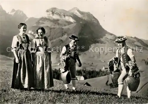 AK / Ansichtskarte Trachten_Schweiz Appenzell Festtracht Trycheln Trachten Schweiz