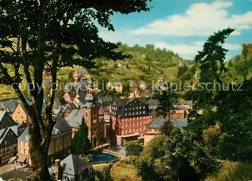 AK / Ansichtskarte Monschau mit Rotem Haus und Kirche Naturpark Nordeifel Monschau