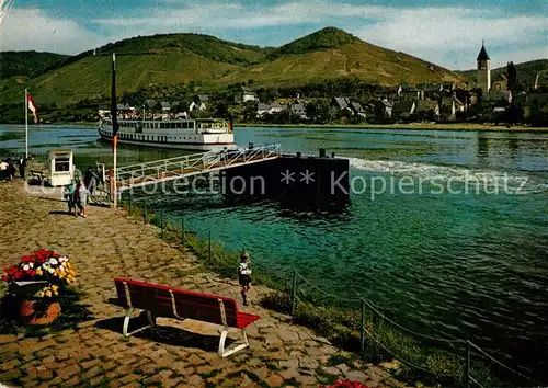 AK / Ansichtskarte Alf_Mosel Landungsbruecke mit Bullay Alf_Mosel