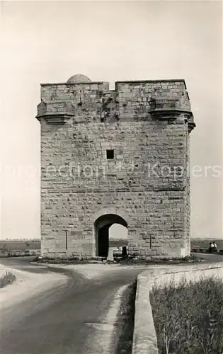 AK / Ansichtskarte Aigues Mortes_Gard Tour Carbonniere XII siecle Aigues Mortes Gard