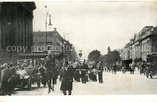 AK / Ansichtskarte Berlin Unter den Linden Berlin