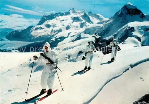 AK / Ansichtskarte Skifahren Alpini Sciatori  Skifahren