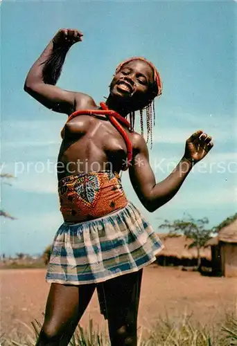 AK / Ansichtskarte Typen_Afrika Petite Danseuse  Typen Afrika