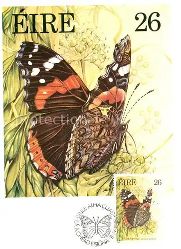AK / Ansichtskarte Schmetterlinge Red Admiral Briefmarke Eire  Schmetterlinge