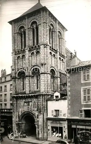 AK / Ansichtskarte Poitiers_Vienne Eglise Saint Porchaire Poitiers Vienne