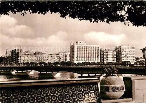 AK / Ansichtskarte Cairo_Egypt Shepheards and Semiramis Hotel Tahrir Bridge Cairo Egypt