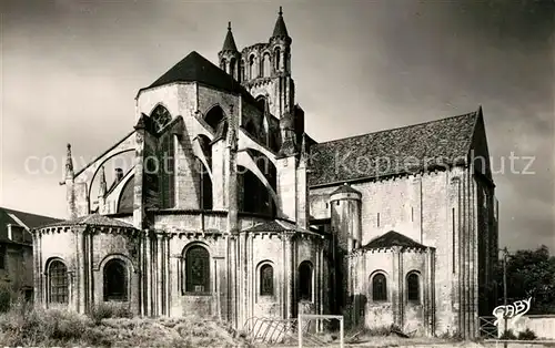 AK / Ansichtskarte Poitiers_Vienne Eglise de Montieurneuf Poitiers Vienne