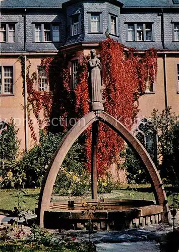 AK / Ansichtskarte Grosslittgen Innenhof des Klosters Himmerod mit Marienbrunnen Grosslittgen