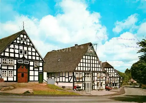 AK / Ansichtskarte Assinghausen Fachwerkhaeuser in der Grimmestrasse Assinghausen