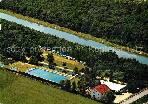 AK / Ansichtskarte Illertissen Fliegeraufnahme mit Campingplatz und Schwimmbad Illertissen