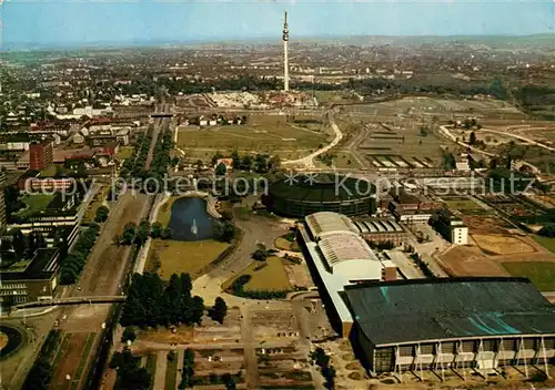 AK / Ansichtskarte Dortmund Westfalenhalle mit Fernsehturm Fliegeraufnahme Dortmund