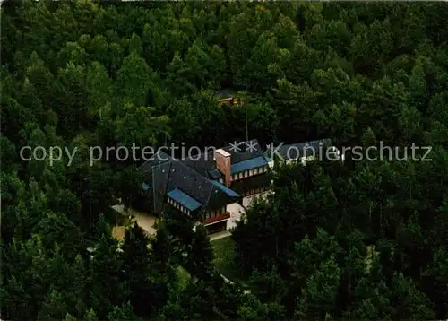 AK / Ansichtskarte Asendorf_Nordheide Fliegeraufnahme Hotel Zur Heidschnucke Asendorf Nordheide