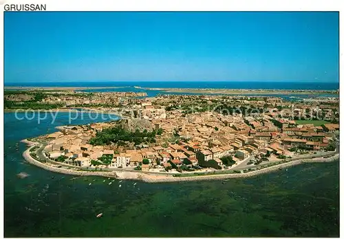 AK / Ansichtskarte Gruissan Le village vue aerienne Gruissan