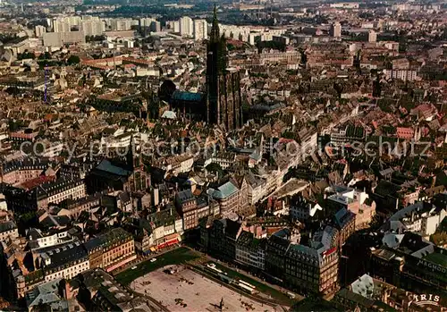 AK / Ansichtskarte Strasbourg_Alsace Place Kleber Cathedrale et nouveau Quartier de l Esplanade vue aerienne Strasbourg Alsace