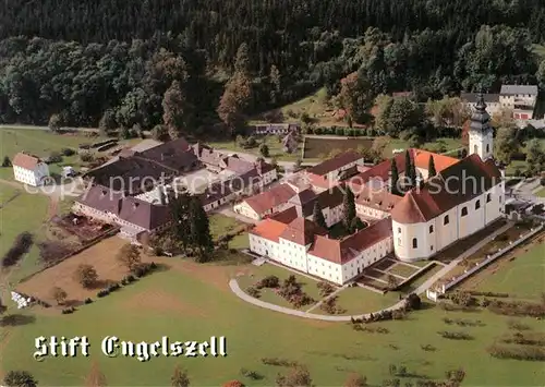 AK / Ansichtskarte Engelhartszell_Donau_Oberoesterreich Fliegeraufnahme Stift  Engelhartszell_Donau