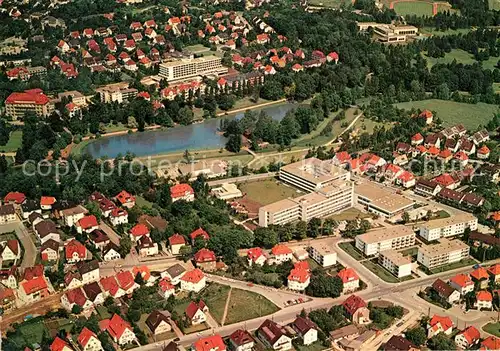 AK / Ansichtskarte Bad_Salzuflen Fliegeraufnahme mit Kurklinik Lipperland und Hotel Maritim Bad_Salzuflen