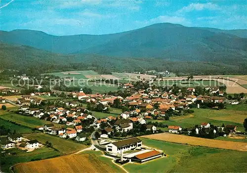 AK / Ansichtskarte Arnbruck Gemeindehaus mit Haus des Gastes Fliegeraufnahme Arnbruck