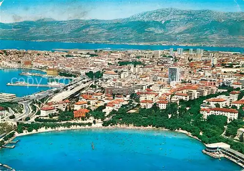 AK / Ansichtskarte Split_Spalato Fliegeraufnahme Split_Spalato