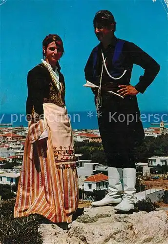 AK / Ansichtskarte Kreta_Crete Costumes locaux Trachten Kreta Crete