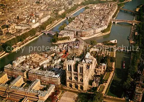 AK / Ansichtskarte Paris Ile de la Cite Notre Dame et l Ile Saint Louis vue aerienne Paris
