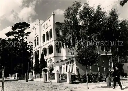AK / Ansichtskarte Sellin_Ruegen Strandhotel Sellin Ruegen