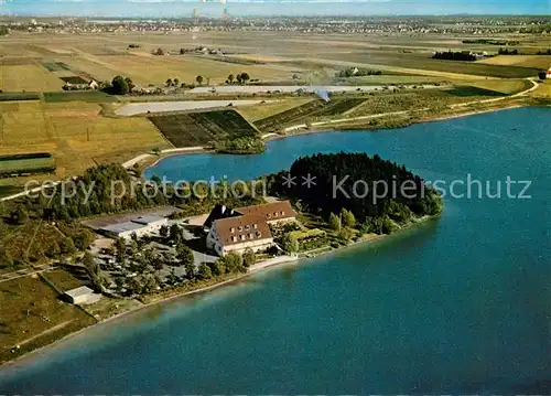 AK / Ansichtskarte Lochhausen_Muenchen Autobahnhotel am Langwieder See Fliegeraufnahme Lochhausen Muenchen