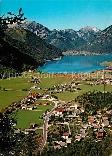 AK / Ansichtskarte Maurach_Achensee Fliegeraufnahme mit Pertisau und Karwendelgebirge Maurach Achensee