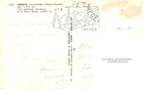 AK / Ansichtskarte Megeve Vue generale aerienne et le Mont Blanc Megeve