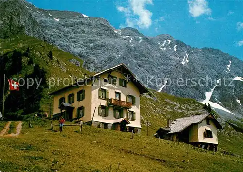 AK / Ansichtskarte Schesaplana Huette mit Schesaplana Schesaplana