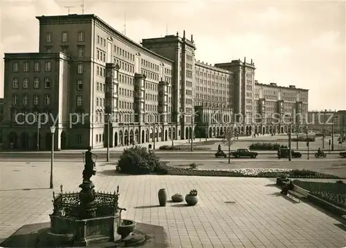 AK / Ansichtskarte Leipzig Ringbebauung mit Maegdebrunnen Leipzig