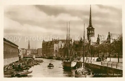 AK / Ansichtskarte Kopenhagen Ved Borsen Boote Kopenhagen