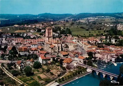 AK / Ansichtskarte Saint Astier_Dordogne Le pont sur lIsle et eglise Vue aerienne Saint Astier_Dordogne