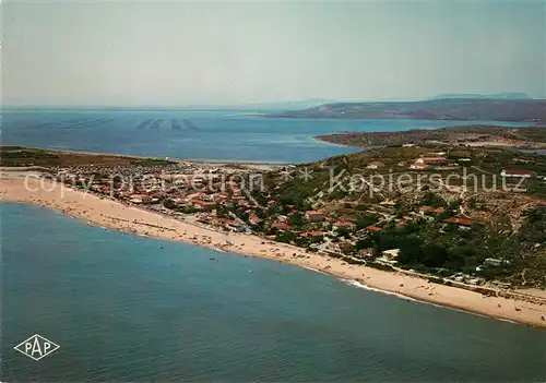 AK / Ansichtskarte Leucate Vue generale aerienne lEtang avec ses parcs de coquillages Leucate