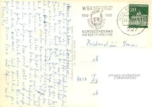 AK / Ansichtskarte Wyk_Foehr Hafenmole Strand Friesentrachten Promenade Segelregatta Friesenhaeuser Nieblum Krabbenfischer Foehr