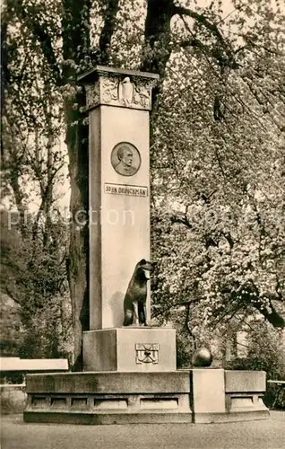AK / Ansichtskarte Guestrow_Mecklenburg_Vorpommern John Brinckmann Brunnen Guestrow_Mecklenburg