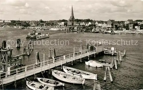 AK / Ansichtskarte Travemuende_Ostseebad Hafen Travemuende_Ostseebad