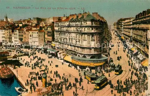 AK / Ansichtskarte Marseille_Bouches du Rhone La Rue de la Republique Marseille