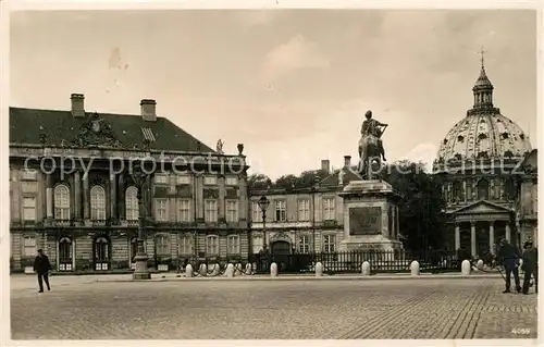 AK / Ansichtskarte Kopenhagen Amalienborg Slot Kopenhagen